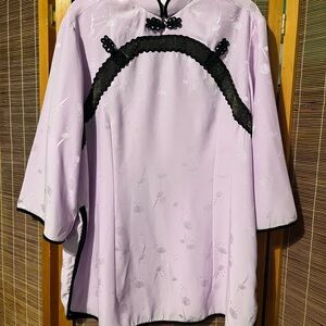 Elegant Lavender Kimono with Black Trim